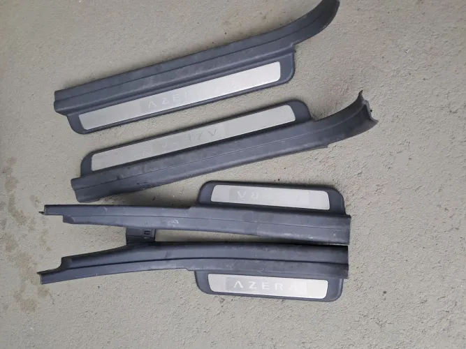 Kit soleira de porta Hyundai Azera 4un.