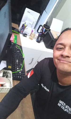 INSTRUTOR DE TRÃNSITO CREDENCIADO DETRAN