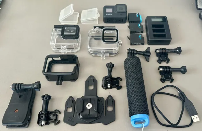 GoPro 8 Hero Black - Inclui acessórios - aceito cartão de crédito