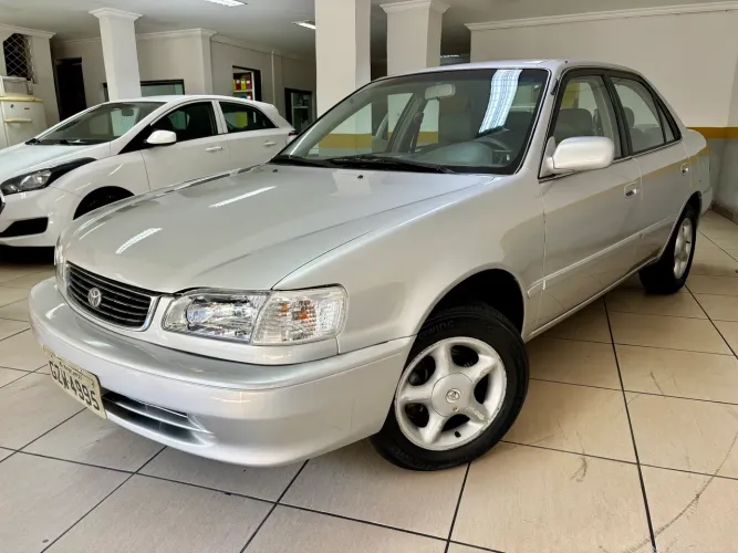 Toyota Corolla XEI 1.8/1.8 Flex 16V Aut. 2002