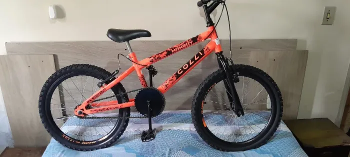 Bicicleta nova
