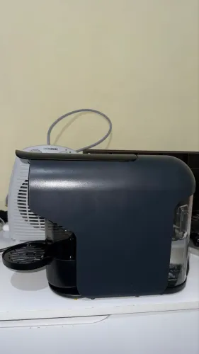 VENDO CAFETEIRA DELTA Q QUICK USADA UMA ÚNICA VEZ