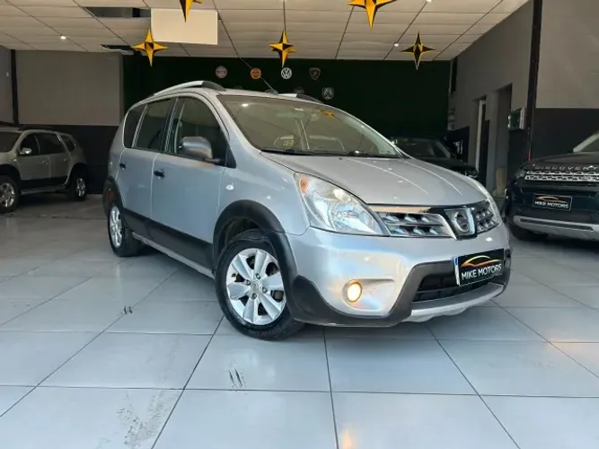 Nissan Livina X-gear Sl/X-gear 1.8 Flex F. Aut. 2013