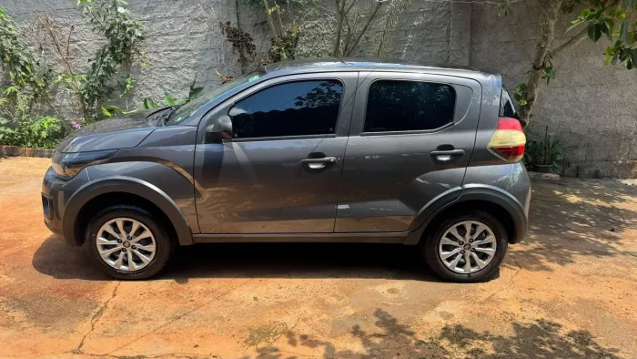 Fiat Mobi Like 1.0 Fire Flex 5P. 2023