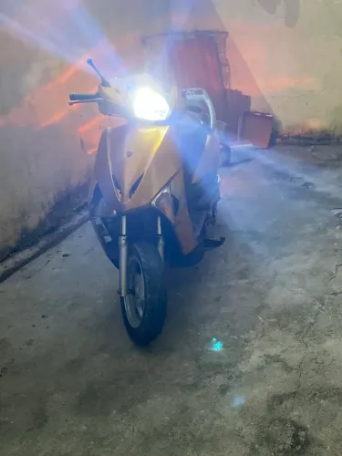 motos