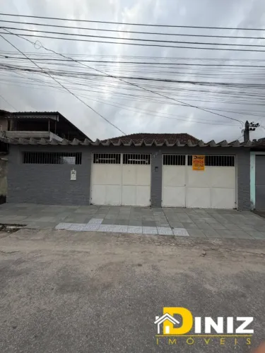 Casa para Venda em Nova Iguaçu, Califórnia, 4 dormitórios, 2 banheiros, 2 vagas