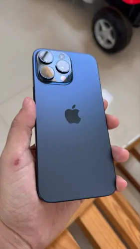 iPhone 15 pro max 256gb azul titânio