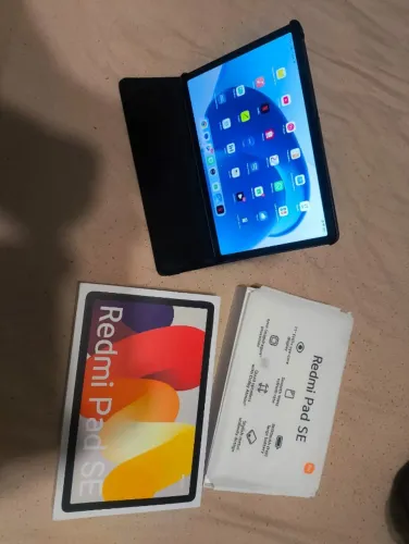 Tablet Xiaomi Redmi Pad SE 11" 4GB/128GB - Android 15, com caixa e capa