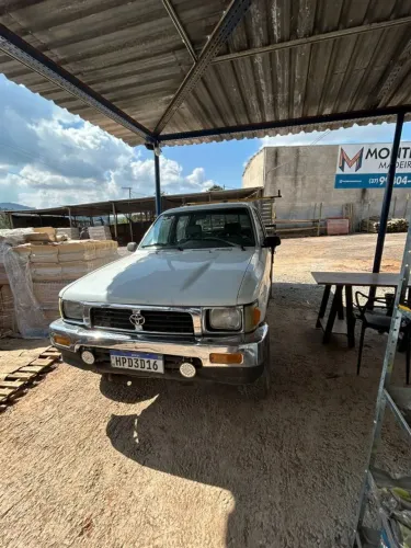 Toyota Hilux CD 4X4 2.8 Diesel Mec. 1999