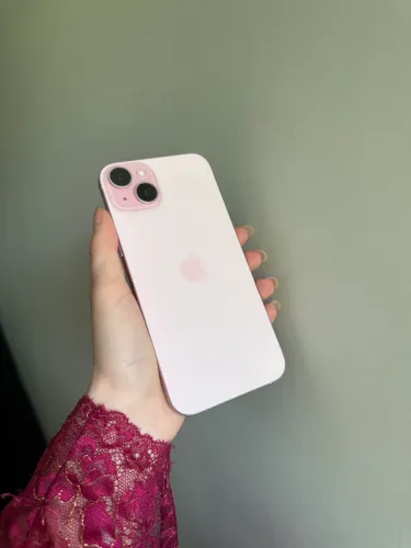 iPhone 15 plus 128GB rosa