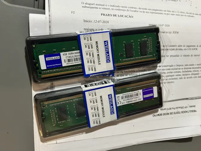 Memória DDR4 2 pentes de 4GB