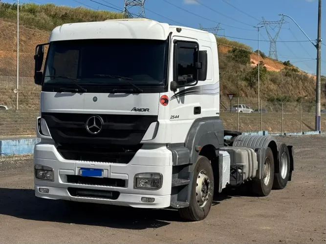 Mb Axor 2544 2013 - Automático Completo Cavalo Mecânico Financia até 60x