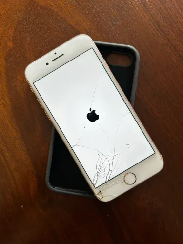 iPhone 8