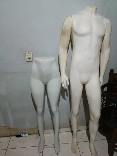 Manequins