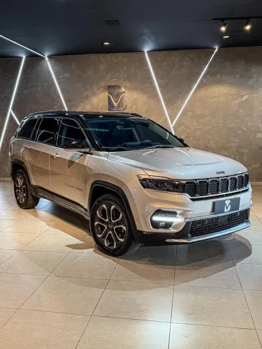 Jeep Commander Limited T270 1.3 TB Flex AUT 2024