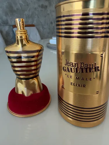 Le male Elixir