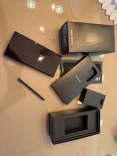 Samsung Galaxy S23 Ultra 256GB - Completo com Caixa e S Pen