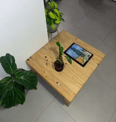 Mesa de Madeira Maciça
