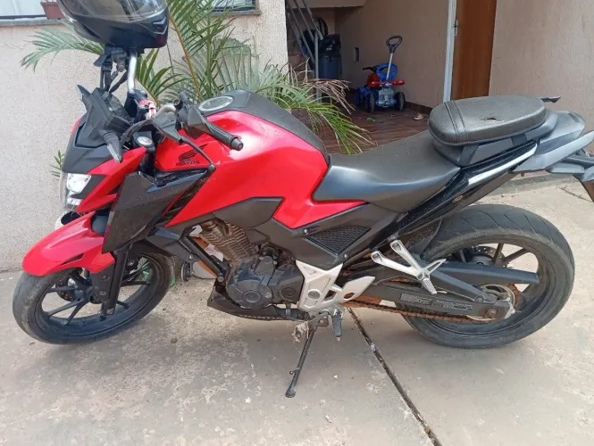 Cb300F - Urgente!!!