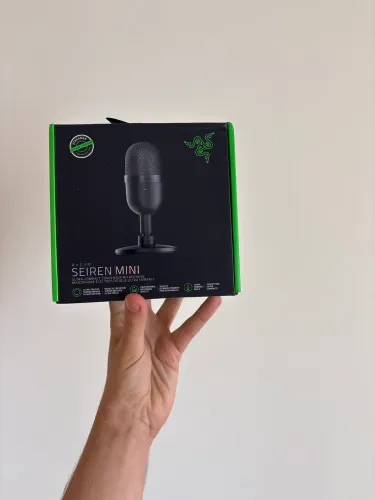 MICROFONE USB STREAMING SEIREN MINI