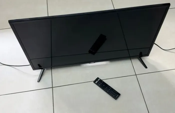 Não Troco! Não Abaixo Valor!Smart TV JVC LT-32MB208 - 32? HD Android Tela: 32 polegadas