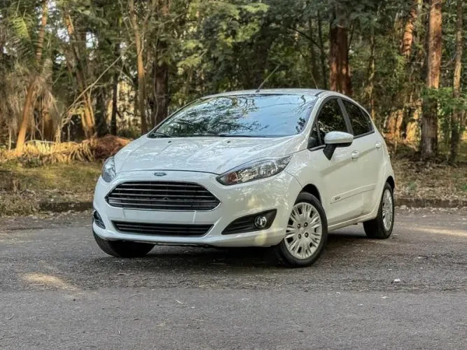 Ford Fiesta 1.5 16V Flex Mec. 5P 2016
