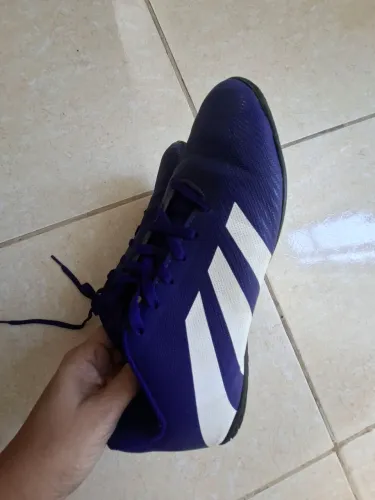 VENDO CHUTEIRA ORIGINAL ADIDAS NUMERO 40, SOU DE SUZANO