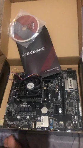 Placa mãe A320M- HD