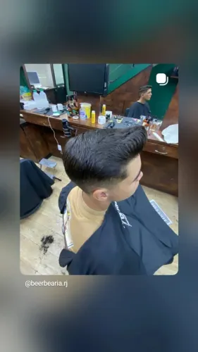 VAGA PARA BARBEIRO(A)