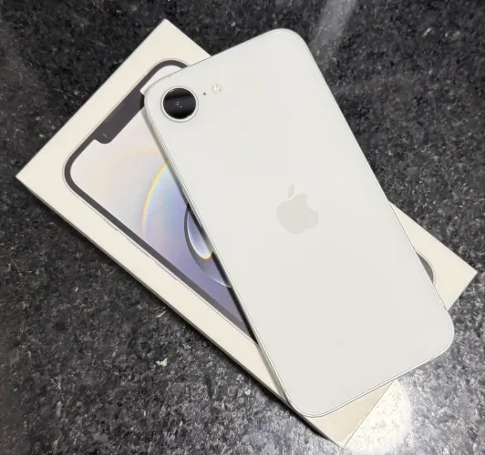iPhone 16e 128gb