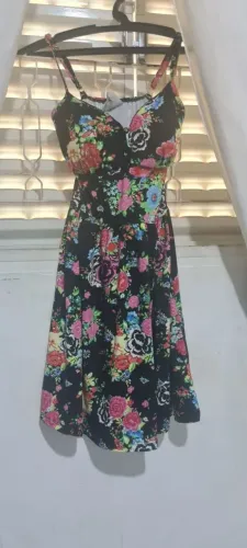Vendo Vestido Feminino Colorido Novo