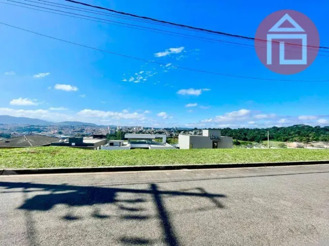 Terreno à venda, 348 m² por R$ 330.000,00 - Condomínio Villa Real de Bragança - Bragança P