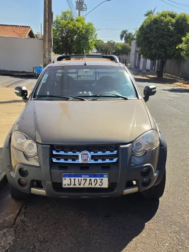 Fiat Strada Adventure 1.8/ 1.8 Locker Flex CE 2012