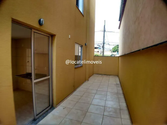 Apartamento com área privativa para locação, 3 quartos, localizado no bairro Araguaia