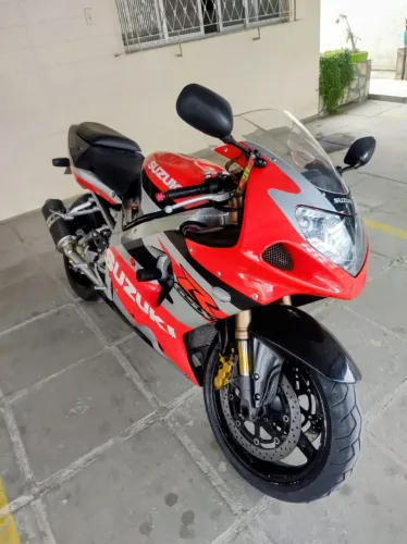 SUZUKI GSX R 1000 SRAD R$ 27.500 ANO 2002