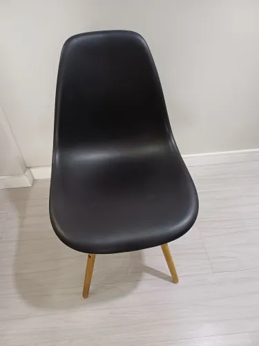 Cadeira Eames Tok Stok