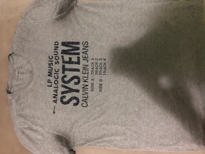 Camiseta Calvin Klein