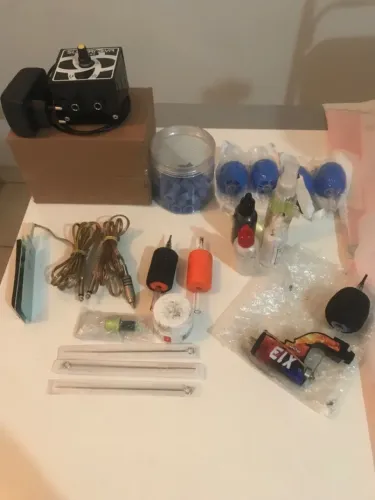 Máquina de tatuagem 