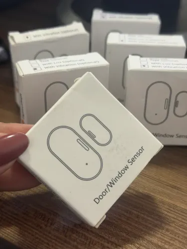 Sensor de porta e janela inteligente sem fio. 6 disponíveis ?