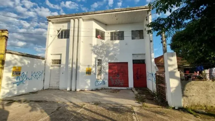 Salas comerciais em ótima localização...