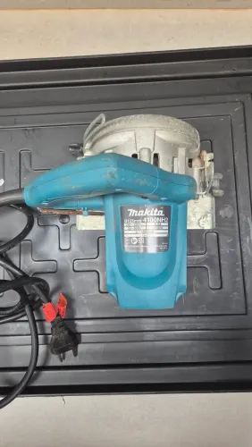 Serra Mármore Makita (Nova) 4100NH2 (1450W, 125mm) <br>Preço= R$450,00