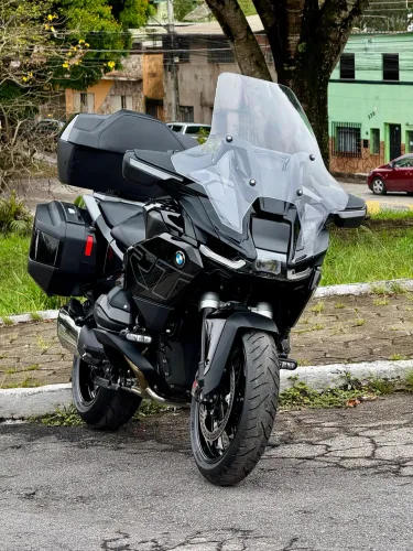 BMW R 1300 RT TRIPLE BLACK 2026.
