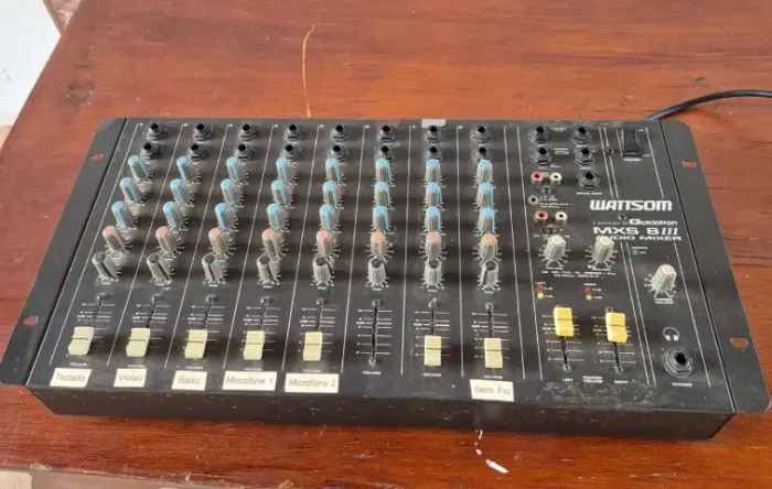 MESA DE SOM WATTSOM MXS 8III - USADA