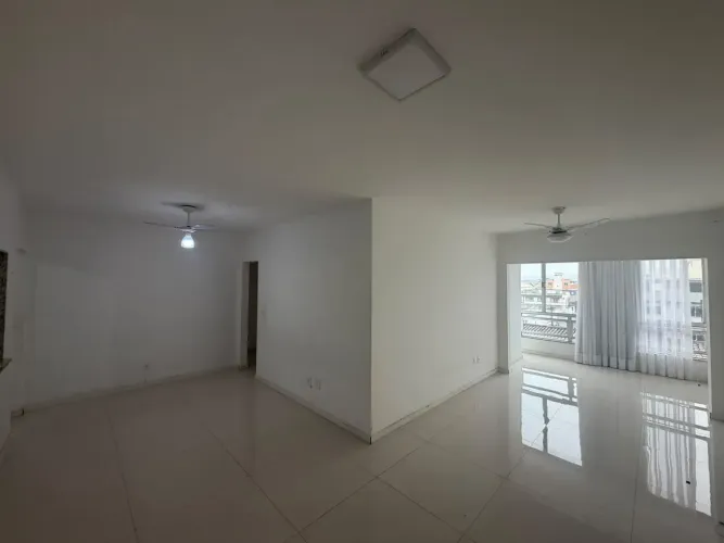 Apartamento de 3 quartos com 120 m² para locação em Areia Preta Guarapari/ES