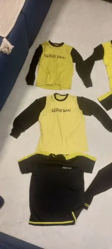 Uniforme santo anjo usado