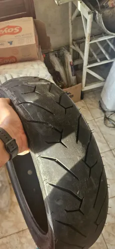 Pneu traseiro Pirelli Diablo Rosso II Traseiro