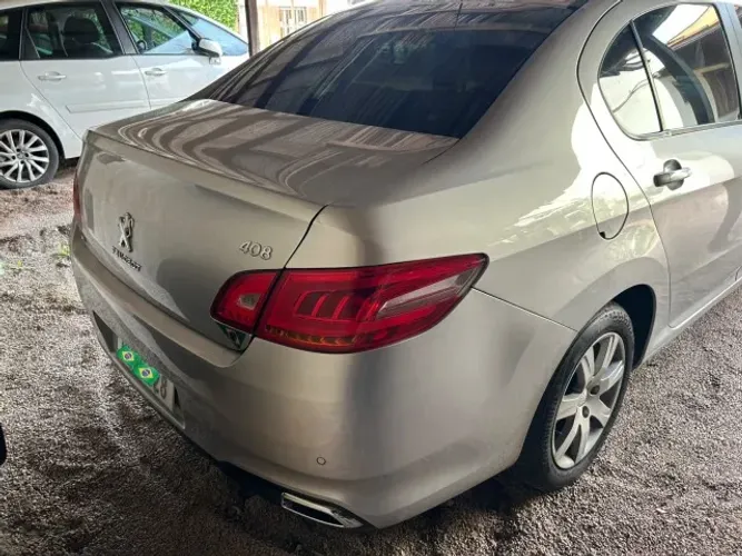 Peugeot 408 Sed. Business 1.6 TB Flex 16V 4P AUT 2017