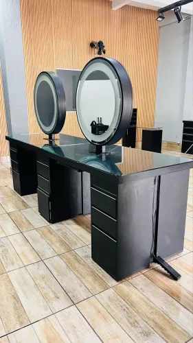 Bancada Luxo Salao de Beleza Cabeleireira 