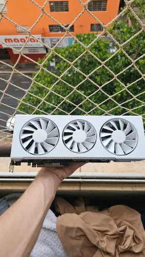 RX 7800xt 16GB