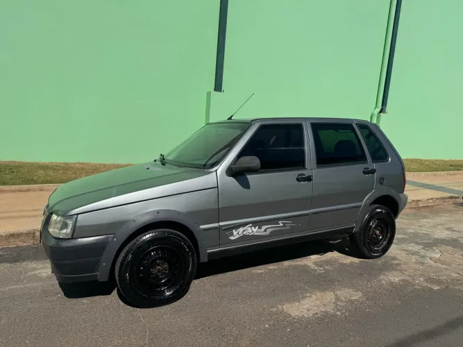Fiat Uno Mille WAY Economy 1.0 F.flex 4P 2013